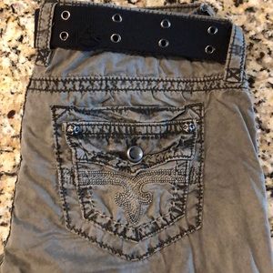 NWOT-Rock Revival capris size 30